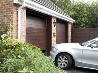 Picture of Garage door 4